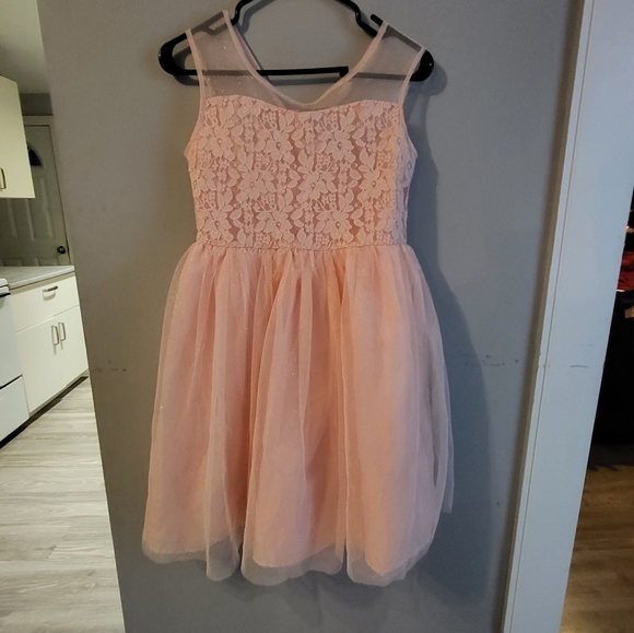 Dress - Picture 2 of 2